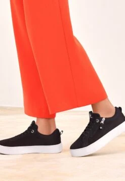 Giesswein Wool Zip - Sneakers Basse - Schwarz