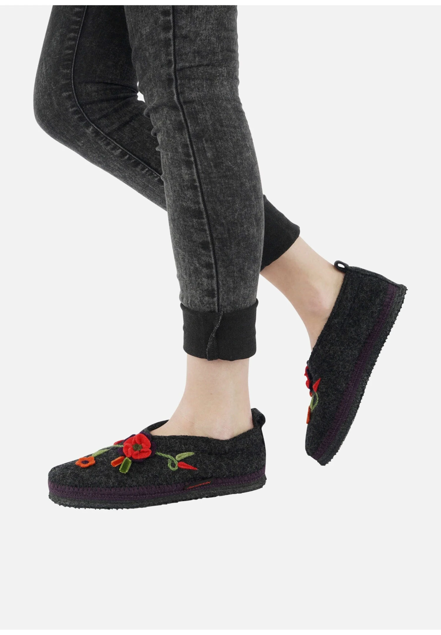 Giesswein TangerhuettePantofoleDark Grey Donna Pantofole GI111D041-Q11 4 Giesswein TangerhuettePantofoleDark Grey Donna Pantofole GI111D041-Q11 - immagine 2