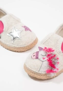 Giesswein Trabening EinhornPantofoleOffwhite Bambini Pantofole GI113L057-A11 15 Giesswein Trabening EinhornPantofoleOffwhite Bambini Pantofole GI113L057-A11 -Il Mondo Delle Scarpe 8b1beb7d5dd04627b852f1b3959755c7