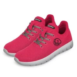 GIESSWEIN | MERINO RUNNERS Für Damen | Farbe 360 Rubin Rot