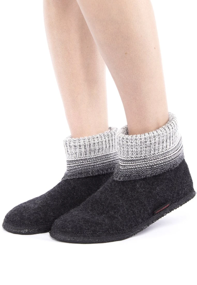 Giesswein BaumkirchenPantofoleAnthrazit Donna Pantofole GI115I00H-Q11 3 Giesswein BaumkirchenPantofoleAnthrazit Donna Pantofole GI115I00H-Q11